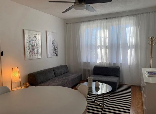 191 Kent St 2, Brookline, MA 02446