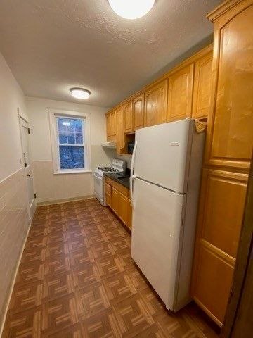 191 Kent St 2, Brookline, MA 02446