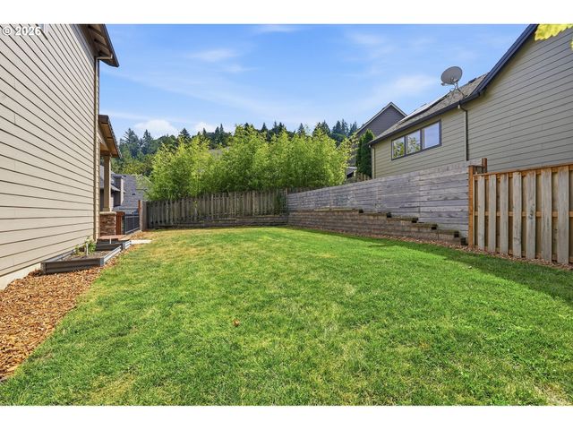 2731 Se ELLIOTT Dr, Gresham, OR 97080