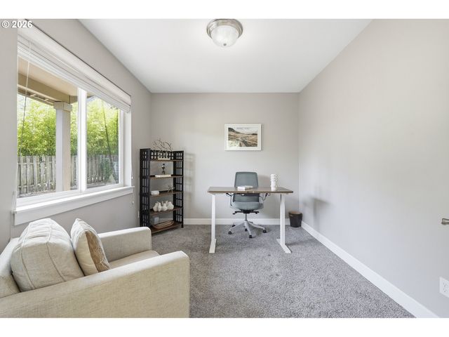 2731 Se ELLIOTT Dr, Gresham, OR 97080