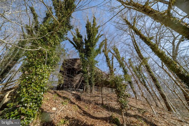 10754 LAKE FOREST DR, Manassas, VA 20112