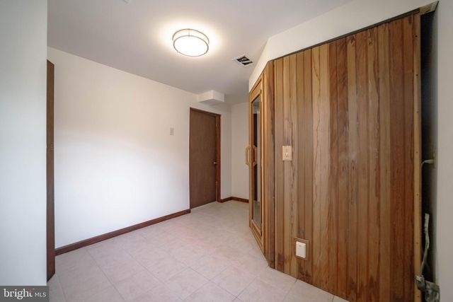 10754 LAKE FOREST DR, Manassas, VA 20112