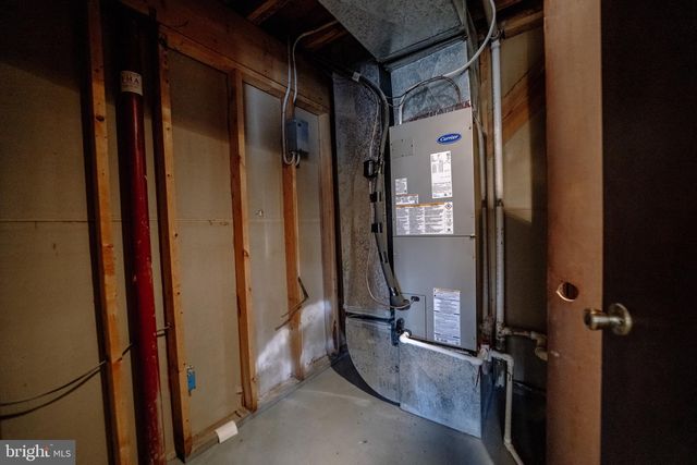 10754 LAKE FOREST DR, Manassas, VA 20112