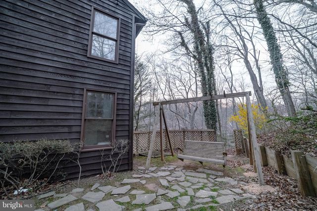 10754 LAKE FOREST DR, Manassas, VA 20112