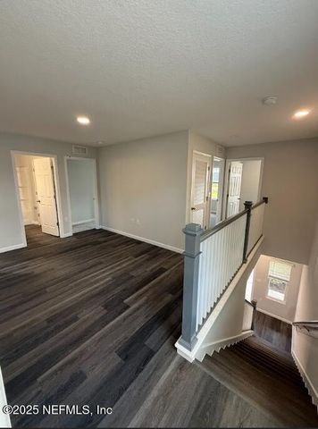 8662 CRYSTALLINE Lane, Jacksonville, FL 32221