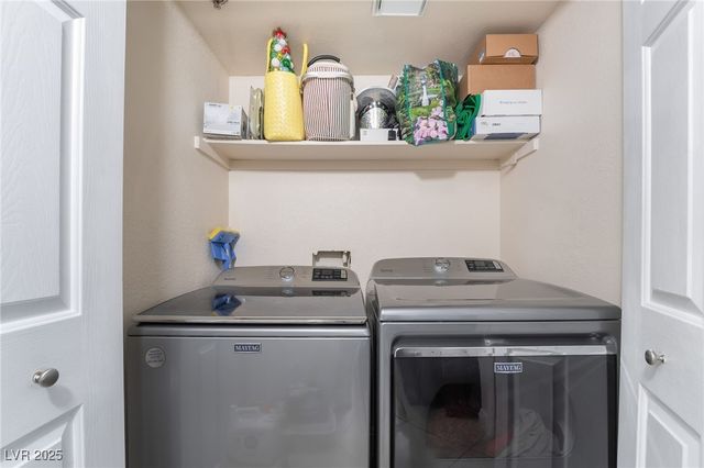 4200 South Valley View Boulevard 1074, Las Vegas, NV 89103