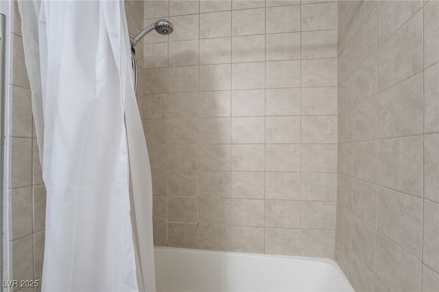 4200 South Valley View Boulevard 1074, Las Vegas, NV 89103