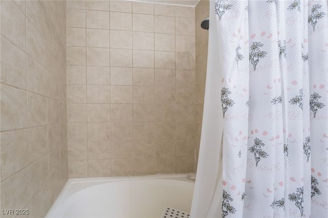 4200 South Valley View Boulevard 1074, Las Vegas, NV 89103