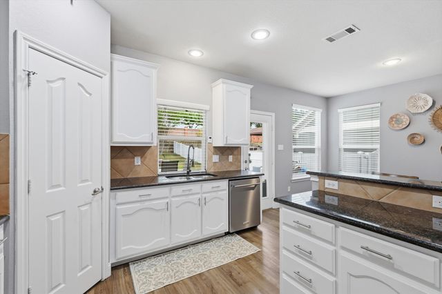 5117 Keating Street, Fort Worth, TX 76244