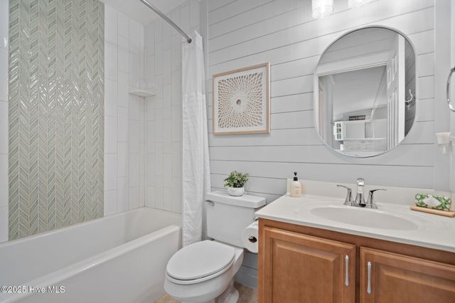 1624 White Oak Drive SW, Ocean Isle Beach, NC 28469