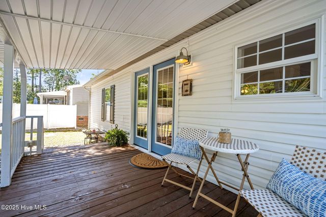1624 White Oak Drive SW, Ocean Isle Beach, NC 28469