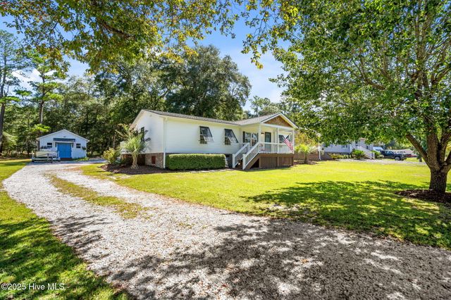 1624 White Oak Drive SW, Ocean Isle Beach, NC 28469