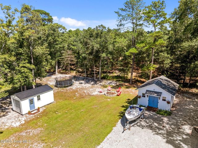 1624 White Oak Drive SW, Ocean Isle Beach, NC 28469