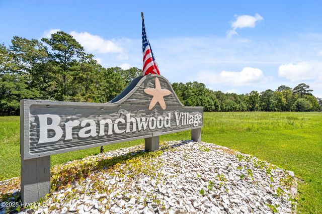 1624 White Oak Drive SW, Ocean Isle Beach, NC 28469