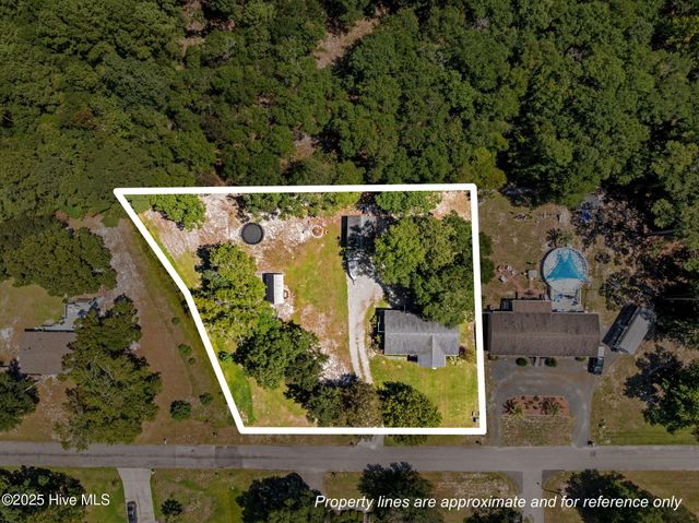 1624 White Oak Drive SW, Ocean Isle Beach, NC 28469