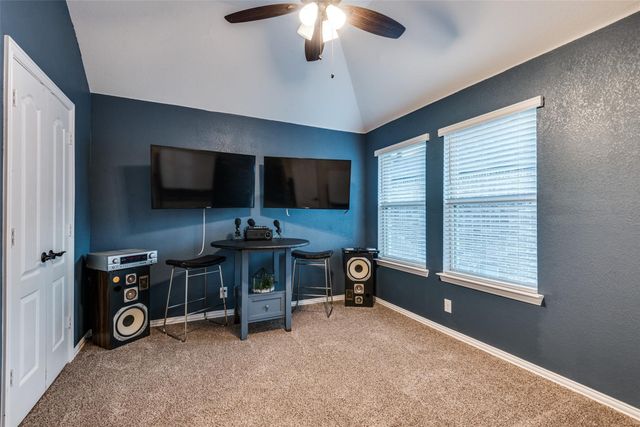 8809 Conroe Drive, Denton, TX 76226