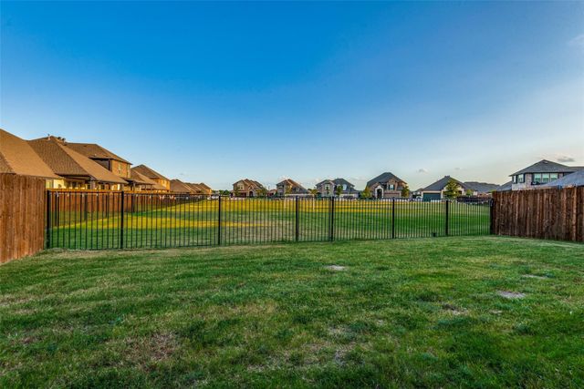 8809 Conroe Drive, Denton, TX 76226