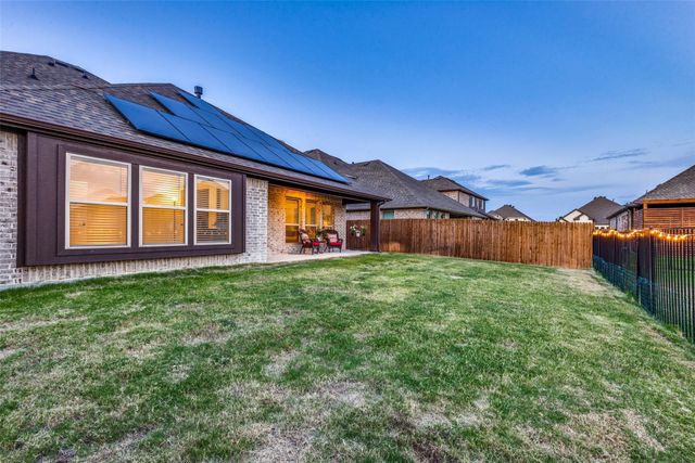 8809 Conroe Drive, Denton, TX 76226