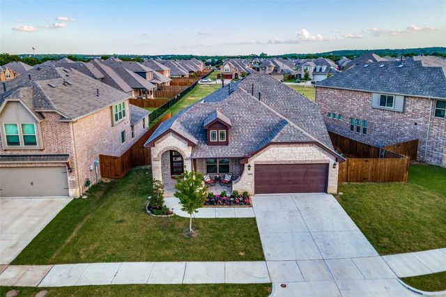 8809 Conroe Drive, Denton, TX 76226