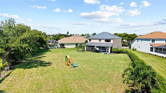 2688 Bellingham CT, Cape Coral, FL 33991