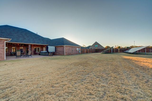 5404 152nd Street, Lubbock, TX 79423