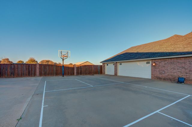 5404 152nd Street, Lubbock, TX 79423