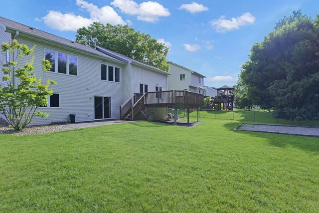 6926 Taylor Drive, Savage, MN 55378