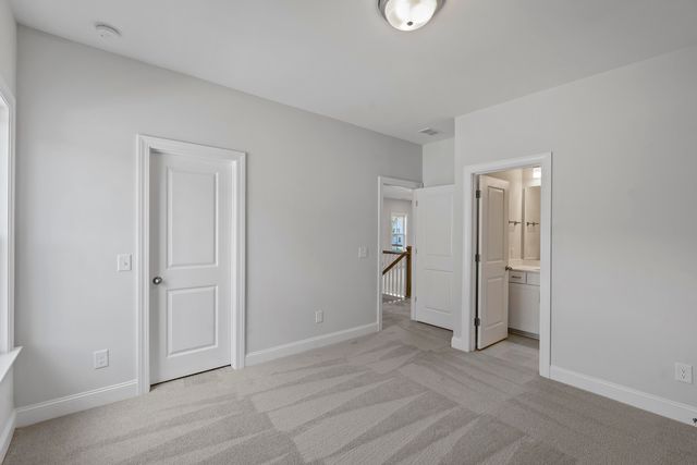 4 Wappoo Trace Lane, Summerville, SC 29486