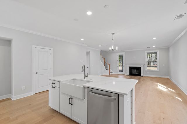 4 Wappoo Trace Lane, Summerville, SC 29486