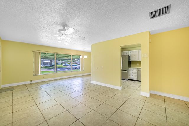 8633 NW 12th Street C177, Plantation, FL 33322
