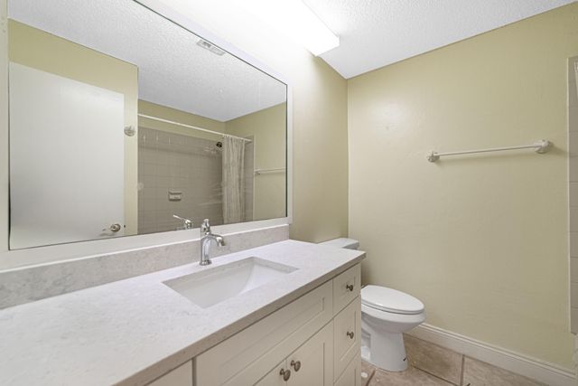 8633 NW 12th Street C177, Plantation, FL 33322