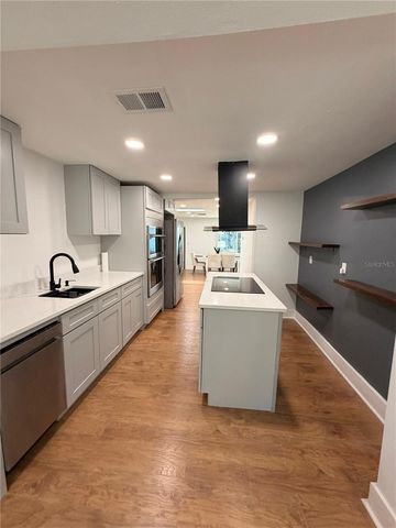 211 BAYSHORE DRIVE, Orlando, FL 32805