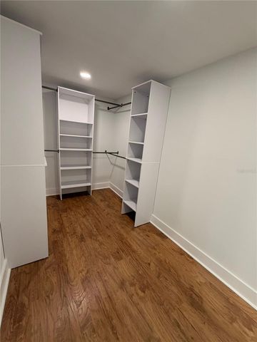 211 BAYSHORE DRIVE, Orlando, FL 32805