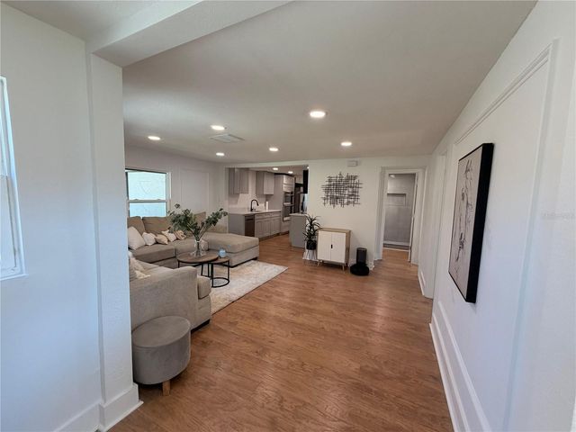 211 BAYSHORE DRIVE, Orlando, FL 32805