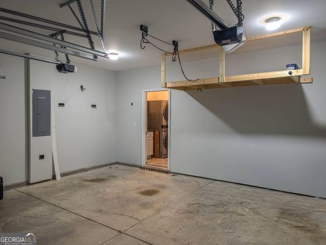 2521 Livingston Court, Loganville, GA 30052