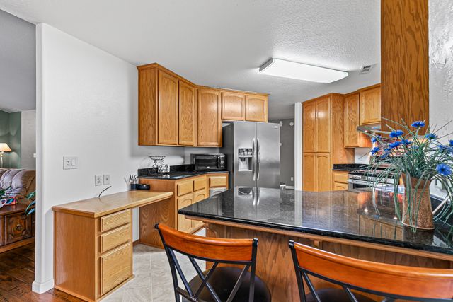 1023 Highlands Drive, Eagle Point, OR 97524