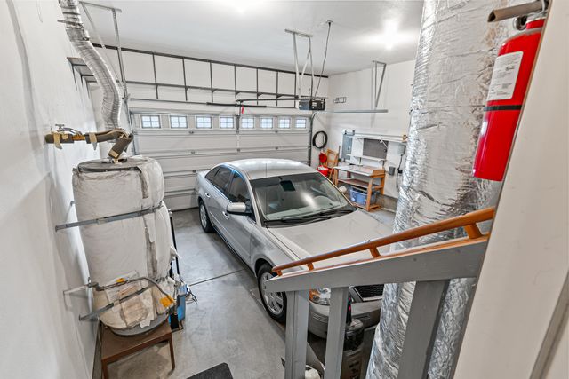 1023 Highlands Drive, Eagle Point, OR 97524