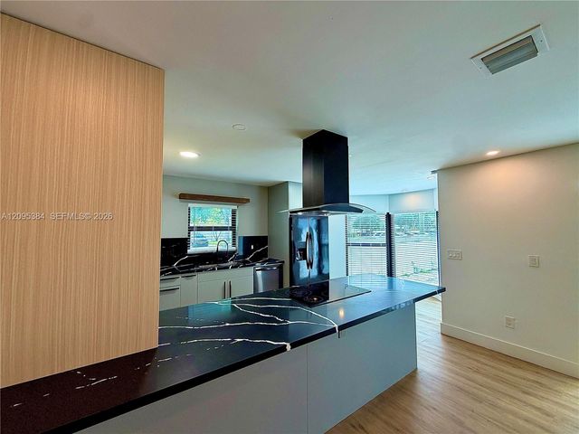 9900 NW 52nd Terrace 9900, Doral, FL 33178