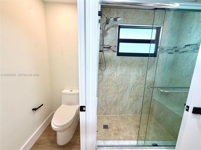 9900 NW 52nd Terrace 9900, Doral, FL 33178