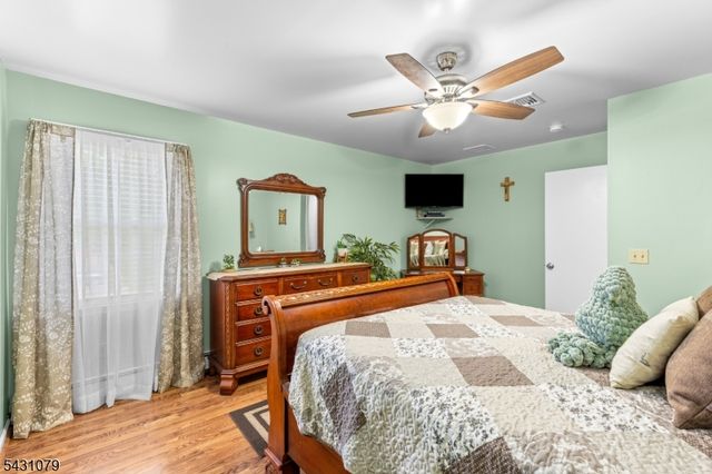 1591 W Princeton Ave, Brick Twp., NJ 08724