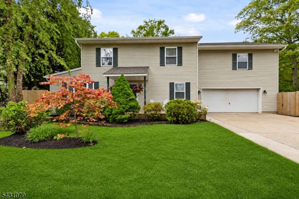 1591 W Princeton Ave, Brick Twp., NJ 08724