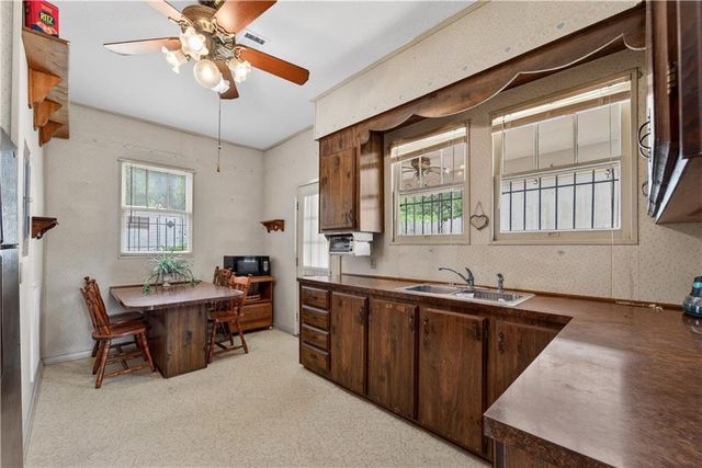 417 E Sellers Street E, Douglas, GA 31533