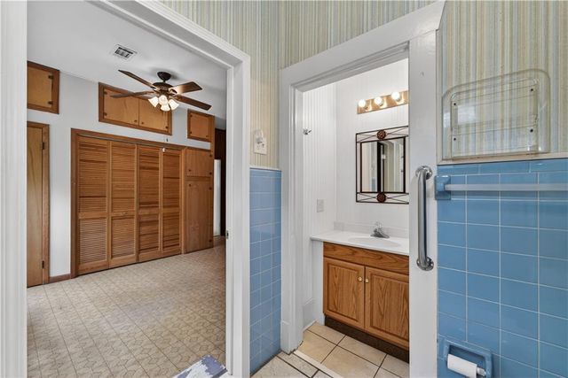 417 E Sellers Street E, Douglas, GA 31533