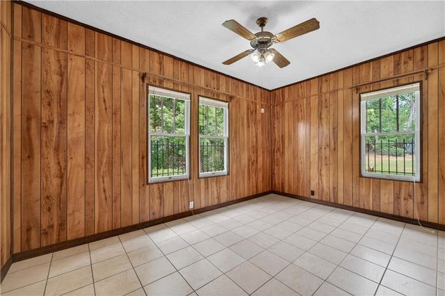 417 E Sellers Street E, Douglas, GA 31533
