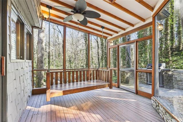 562 Pine Valley Road SE, Marietta, GA 30067