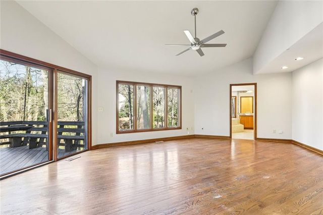 562 Pine Valley Road SE, Marietta, GA 30067