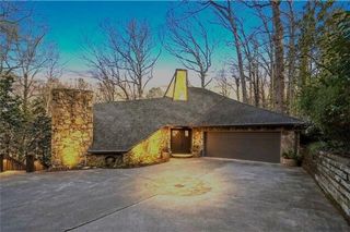 562 Pine Valley Road SE, Marietta, GA 30067