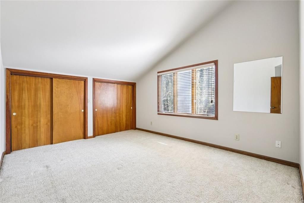 Image 23 of property listing at 562 Pine Valley Road SE, Marietta, GA 30067