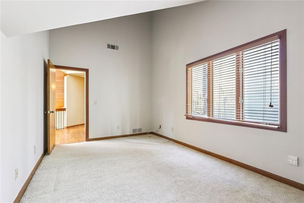 Image 39 of property listing at 562 Pine Valley Road SE, Marietta, GA 30067