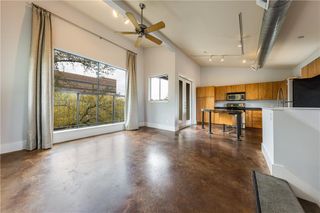 911 Keith LN 11, Austin, TX 78705